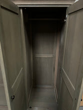 Load image into Gallery viewer, BIBURY SMOKED OAK
Triple Wardrobe Quality Furniture Clearance Ltd