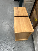 Load image into Gallery viewer, Set of 2 APPLEBY LIGHT OAK 3 Drawer Bedside Tables Quality Furniture Clearance Ltd