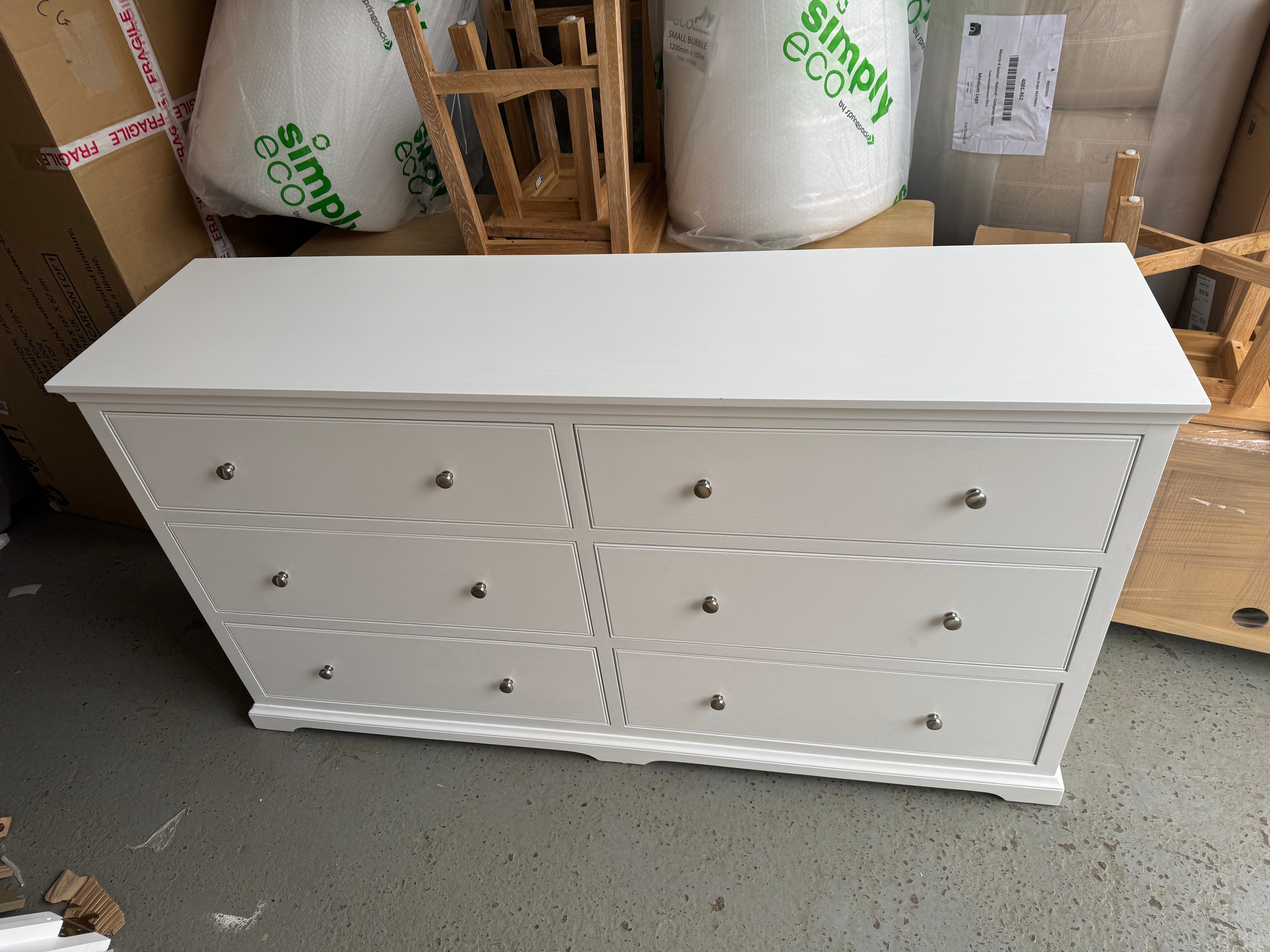 FAIRFORD SOFT WHITE
6 Drawer Large Chest Quality Furniture Clearance Ltd