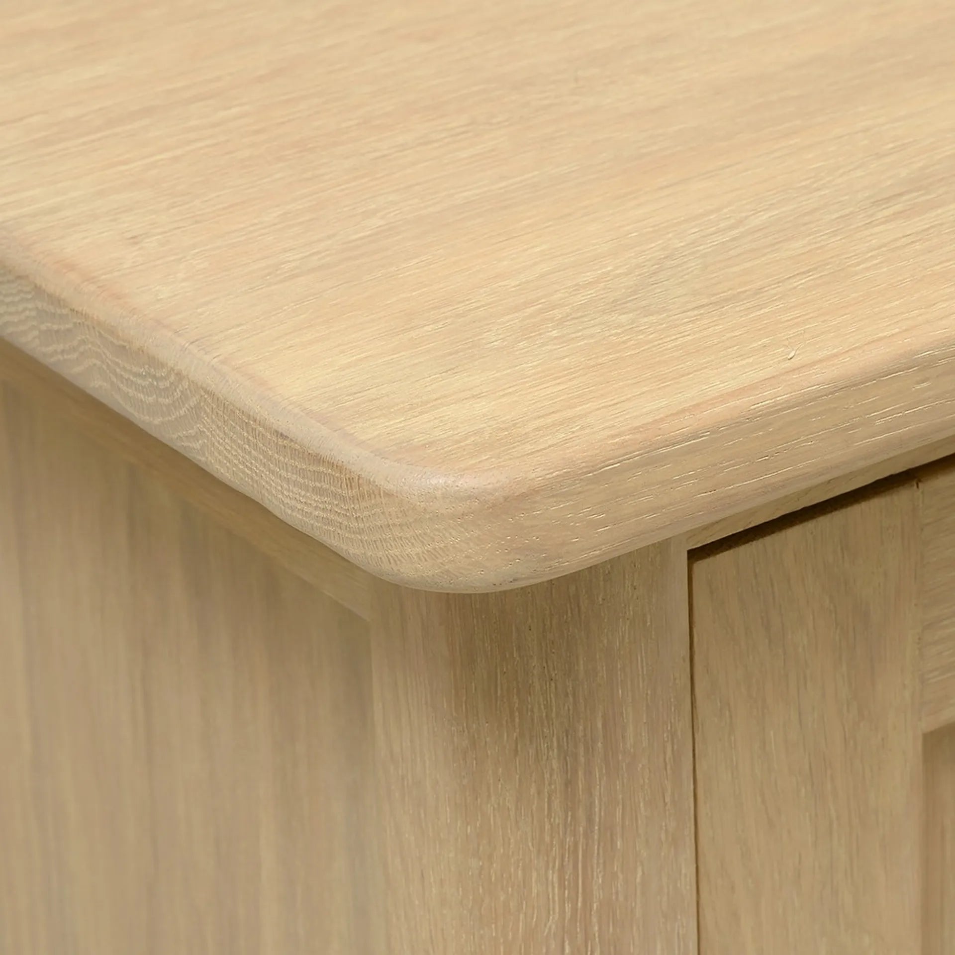 BERKELEY NORDIC OAK
Sideboard Quality Furniture Clearance Ltd