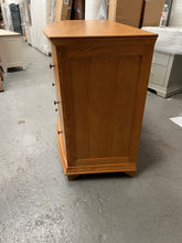 Load image into Gallery viewer, WINCHCOMBE OILED OAK
Low and Wide 6 Drawer Chest Quality Furniture Clearance Ltd
