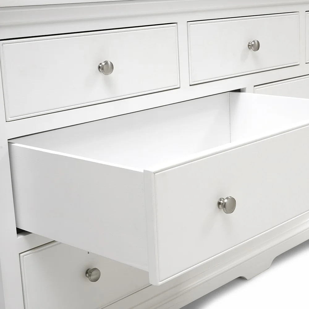 FAIRFORD SOFT WHITE
7 Drawer Wide Chest Quality Furniture Clearance Ltd