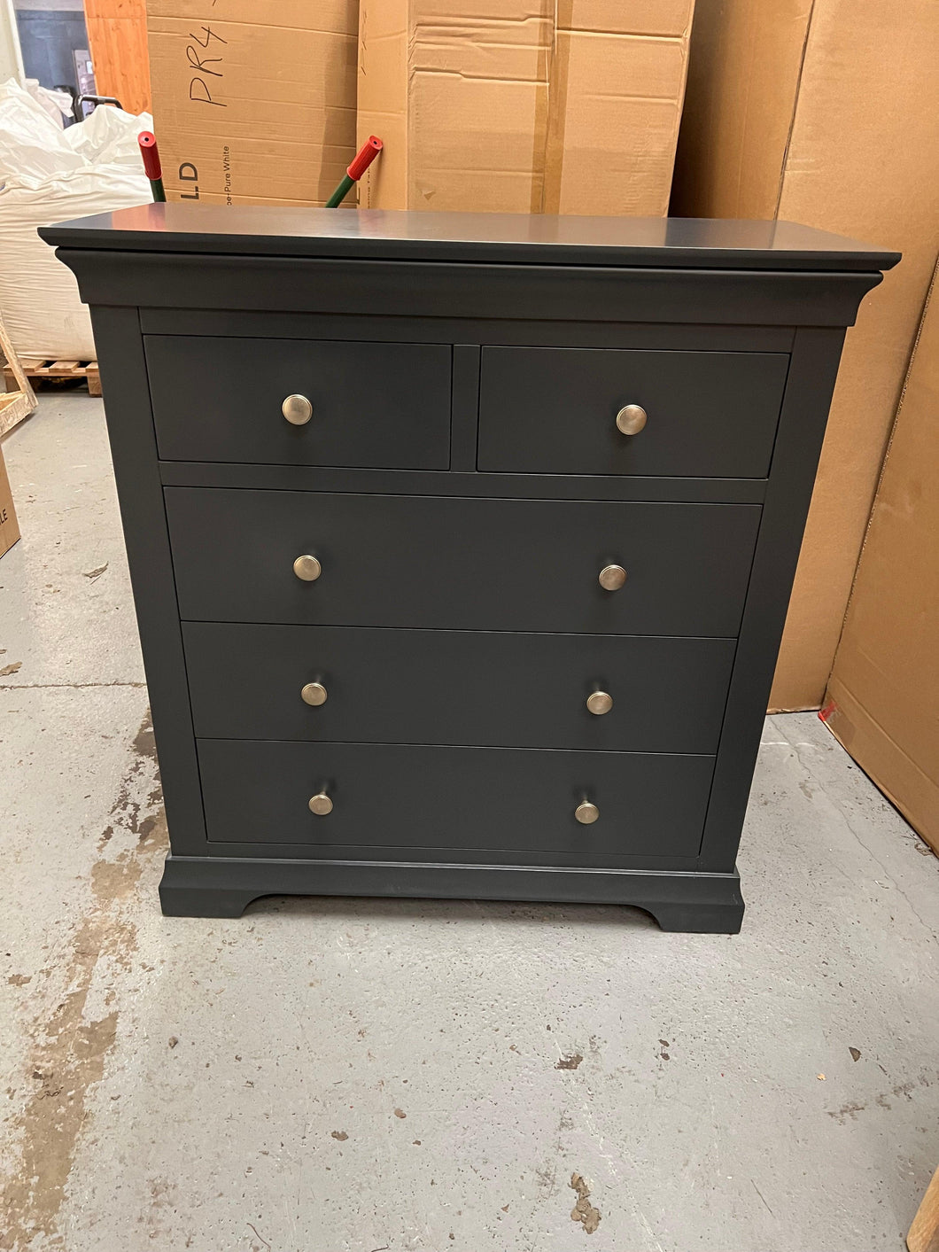 CHANTILLY DUSKY BLACK
2 Over 3 Chest of Drawers Quality Furniture Clearance Ltd