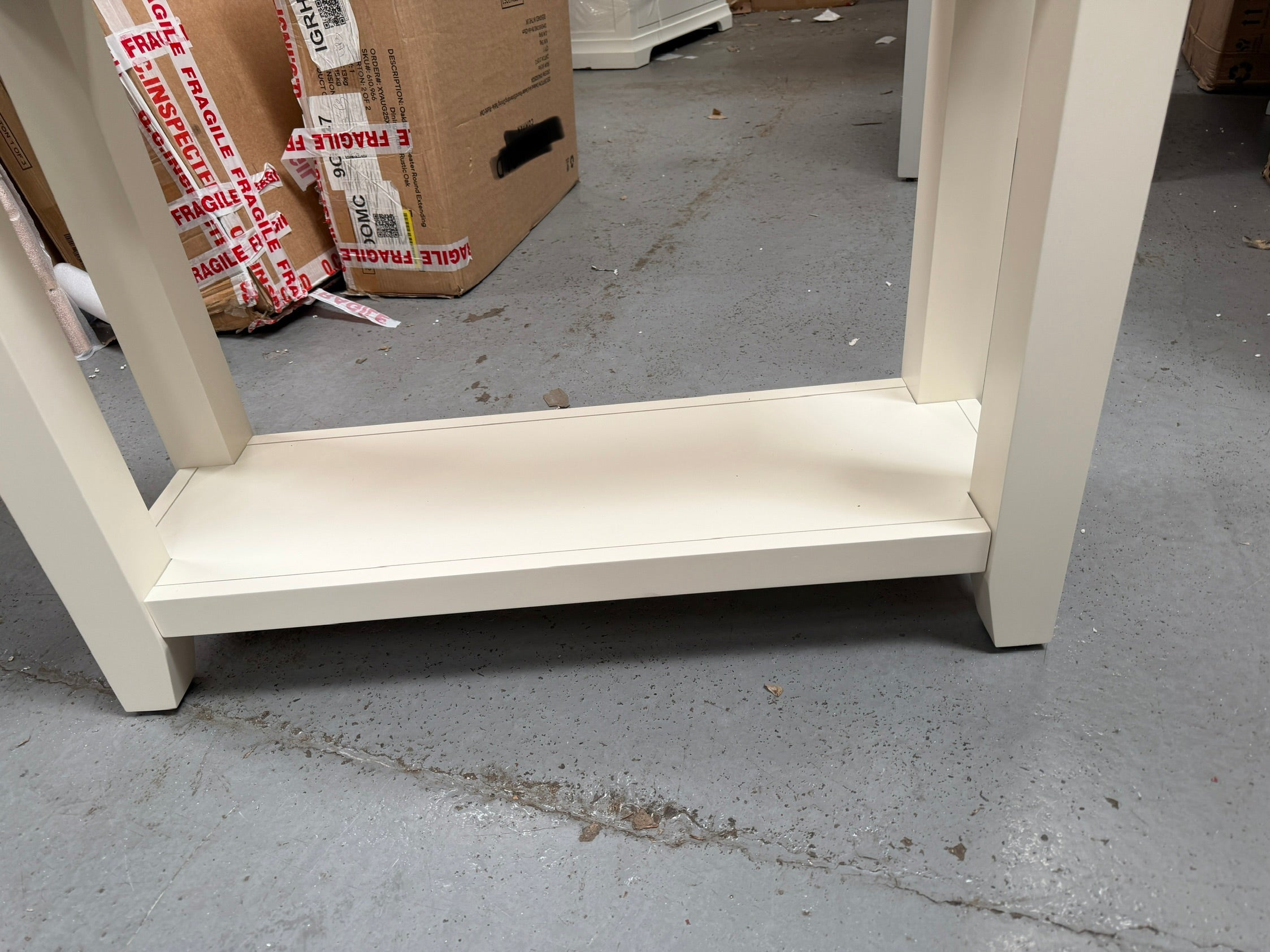 CHESTER CLASSIC CREAM
Small Console Table Quality Furniture Clearance Ltd