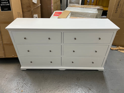 FAIRFORD SOFT WHITE
6 Drawer Large Chest Quality Furniture Clearance Ltd