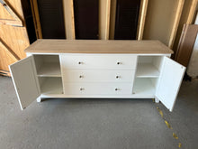 Load image into Gallery viewer, CHESTER PURE WHITE
Buffet Sideboard Quality Furniture Clearance Ltd
