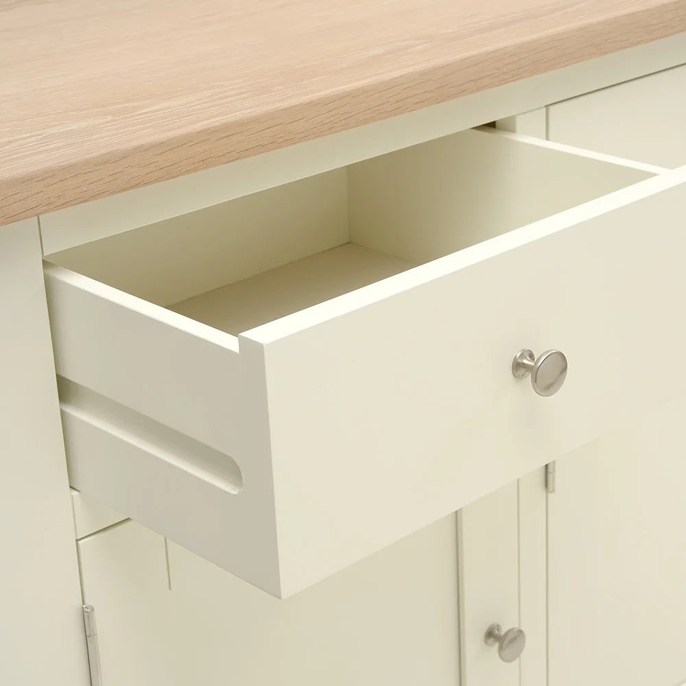 CHESTER CLASSIC CREAM
Large Sideboard Quality Furniture Clearance Ltd