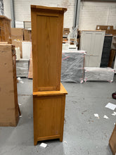 Load image into Gallery viewer, Oakland Rustic Oak Grand Dresser Quality Furniture Clearance Ltd
