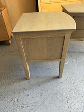 Load image into Gallery viewer, Set of 2 WINCHCOMBE SMOKED OAK 2 Drawer Bedside Tables Quality Furniture Clearance Ltd
