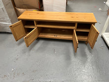 Load image into Gallery viewer, ELKSTONE MELLOW OAK
Large TV Stand up to 65&quot; Quality Furniture Clearance Ltd
