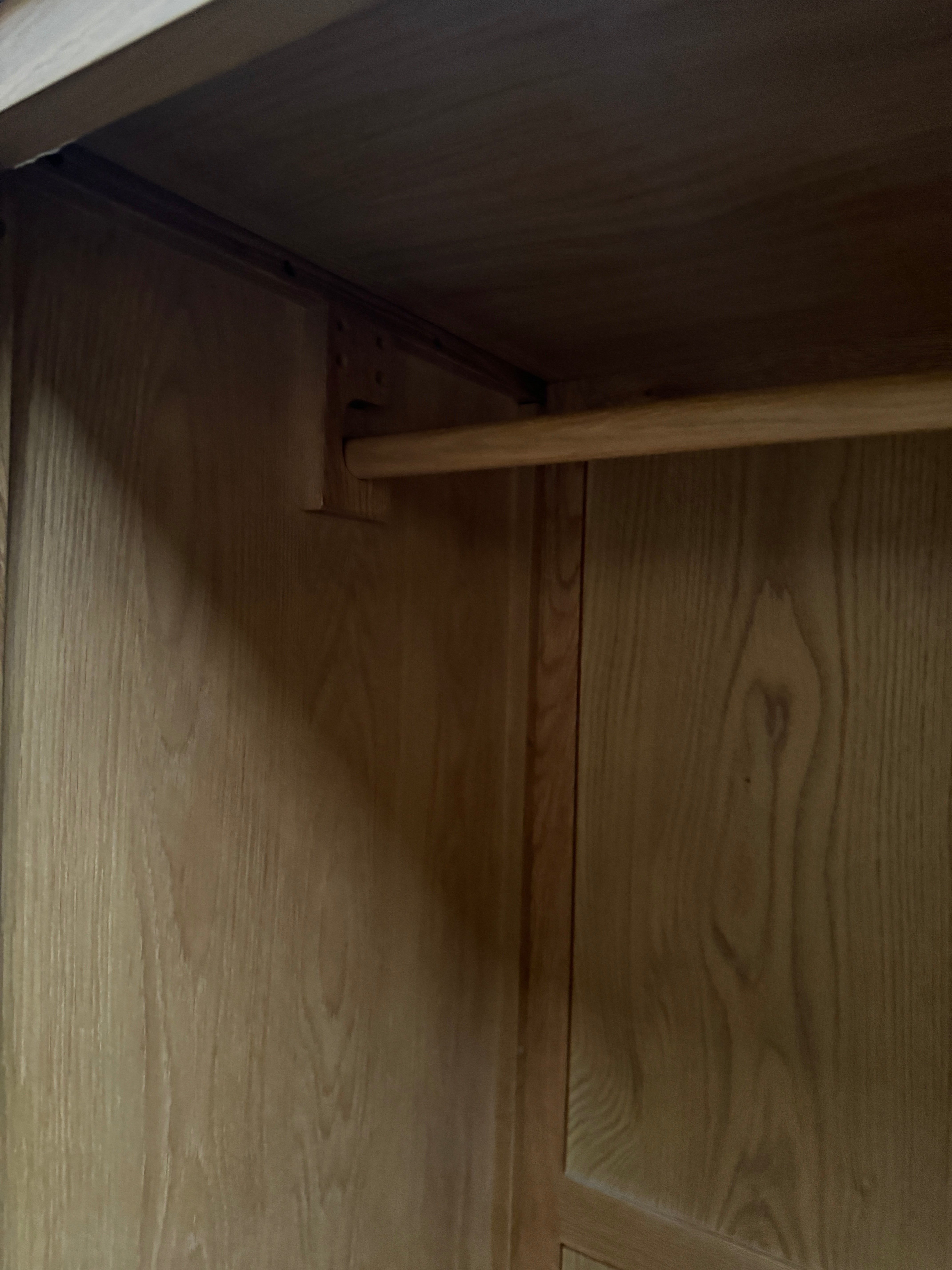 ELKSTONE MELLOW OAK
Double Wardrobe Quality Furniture Clearance Ltd