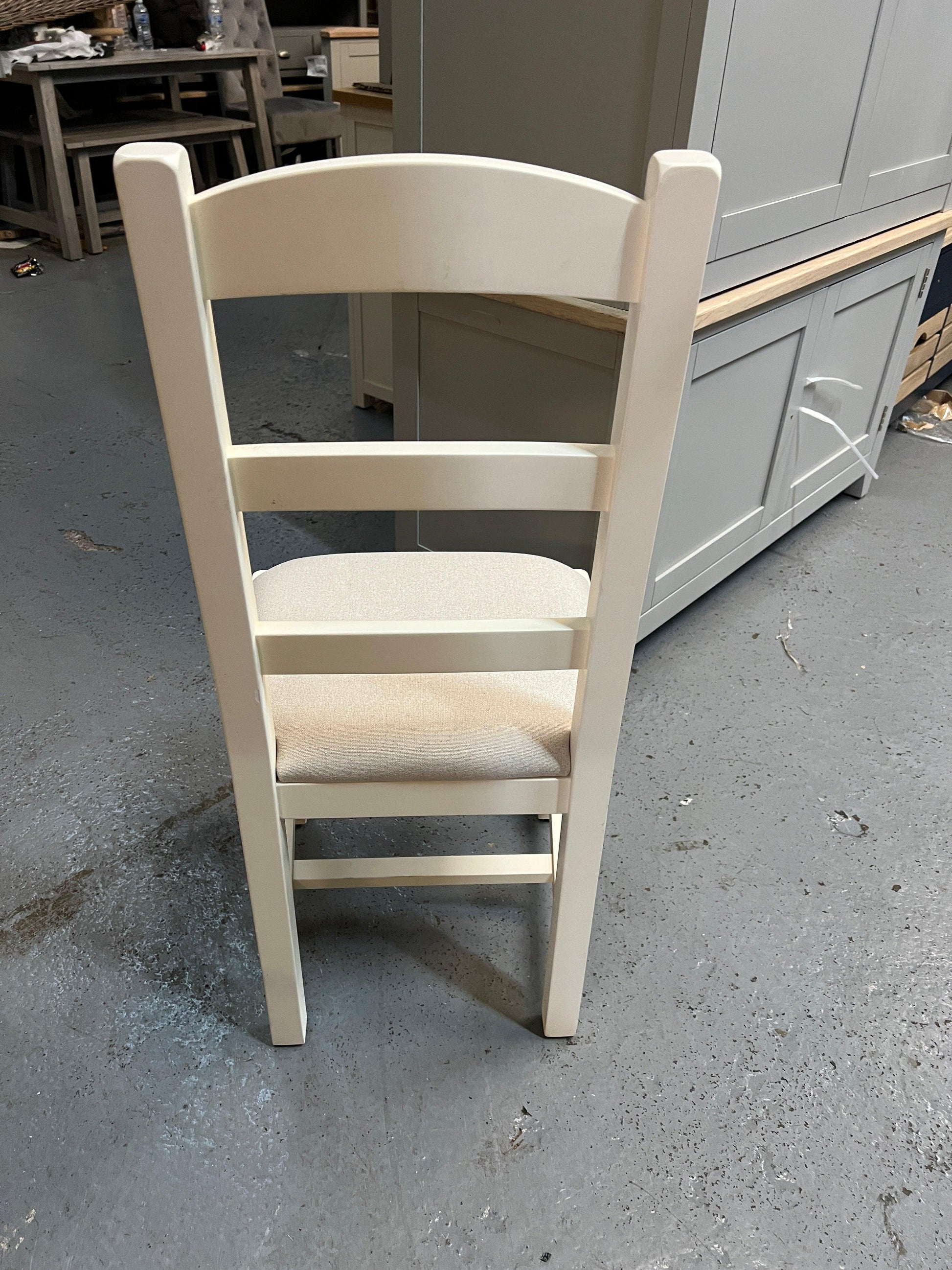 4 x SUSSEX COTSWOLD CREAM
Ladderback Chair Linen Seat Pad Quality Furniture Clearance Ltd