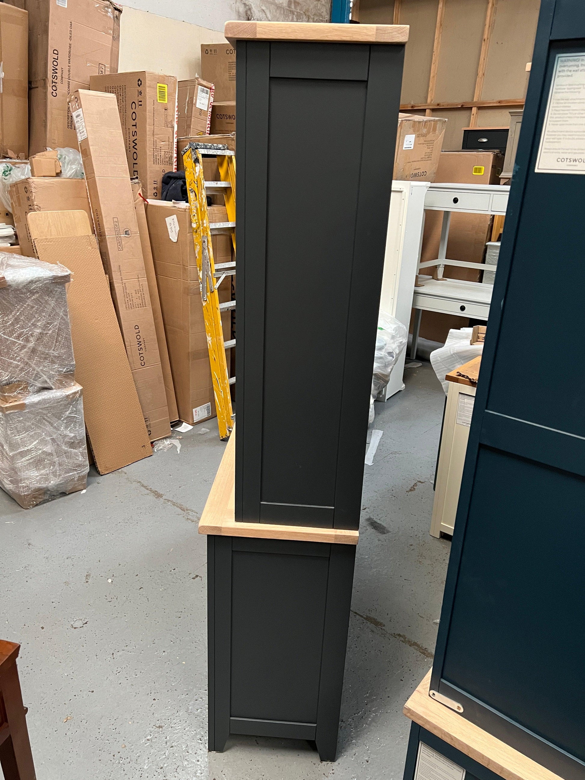 CHESTER CHARCOAL
Dresser Quality Furniture Clearance Ltd