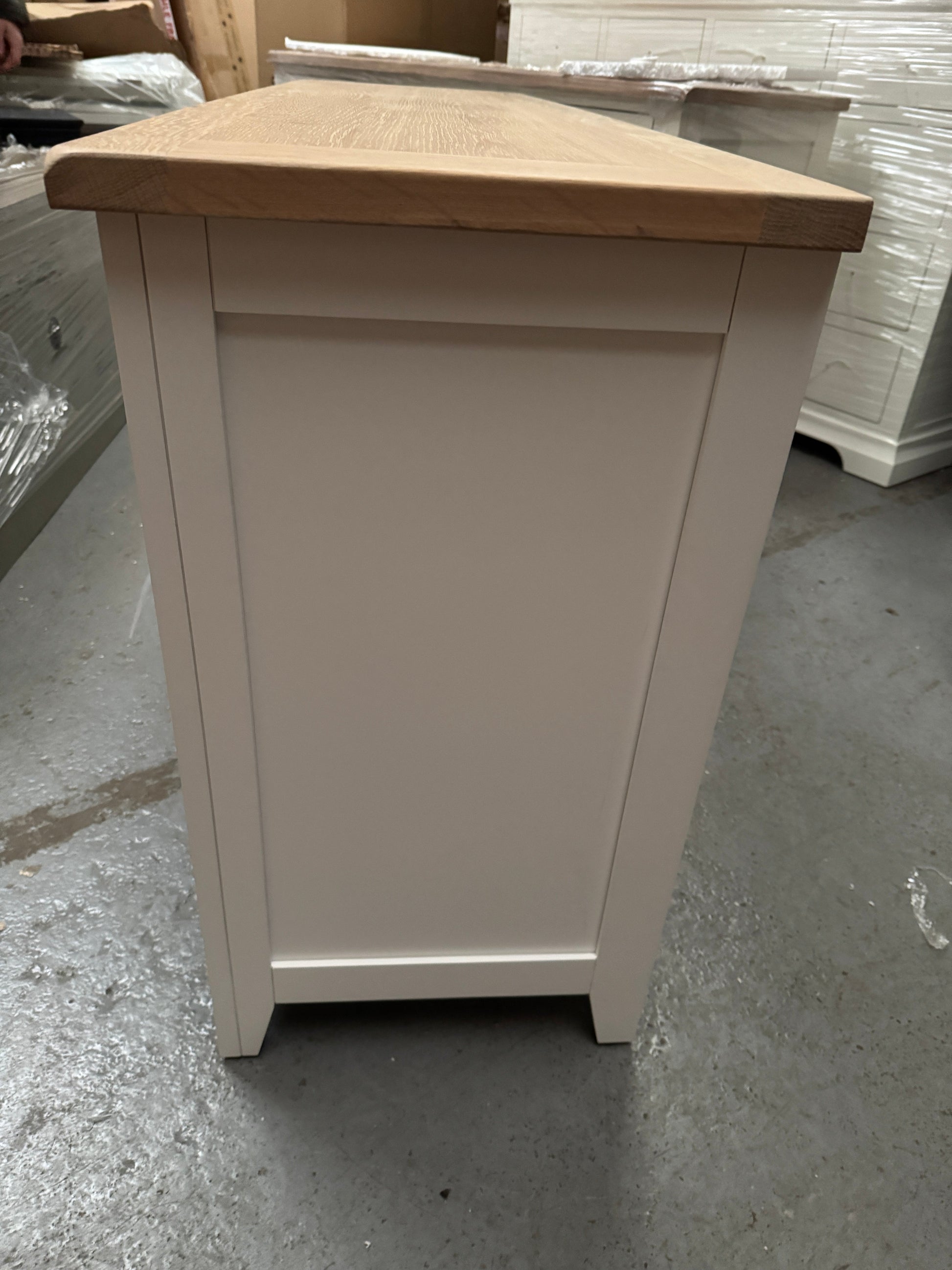 CHESTER PURE WHITE Dressing Table Quality Furniture Clearance Ltd
