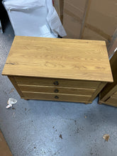 Load image into Gallery viewer, Set Of 2 ELKSTONE MELLOW OAK
Large 3 Drawer Bedside Quality Furniture Clearance Ltd

