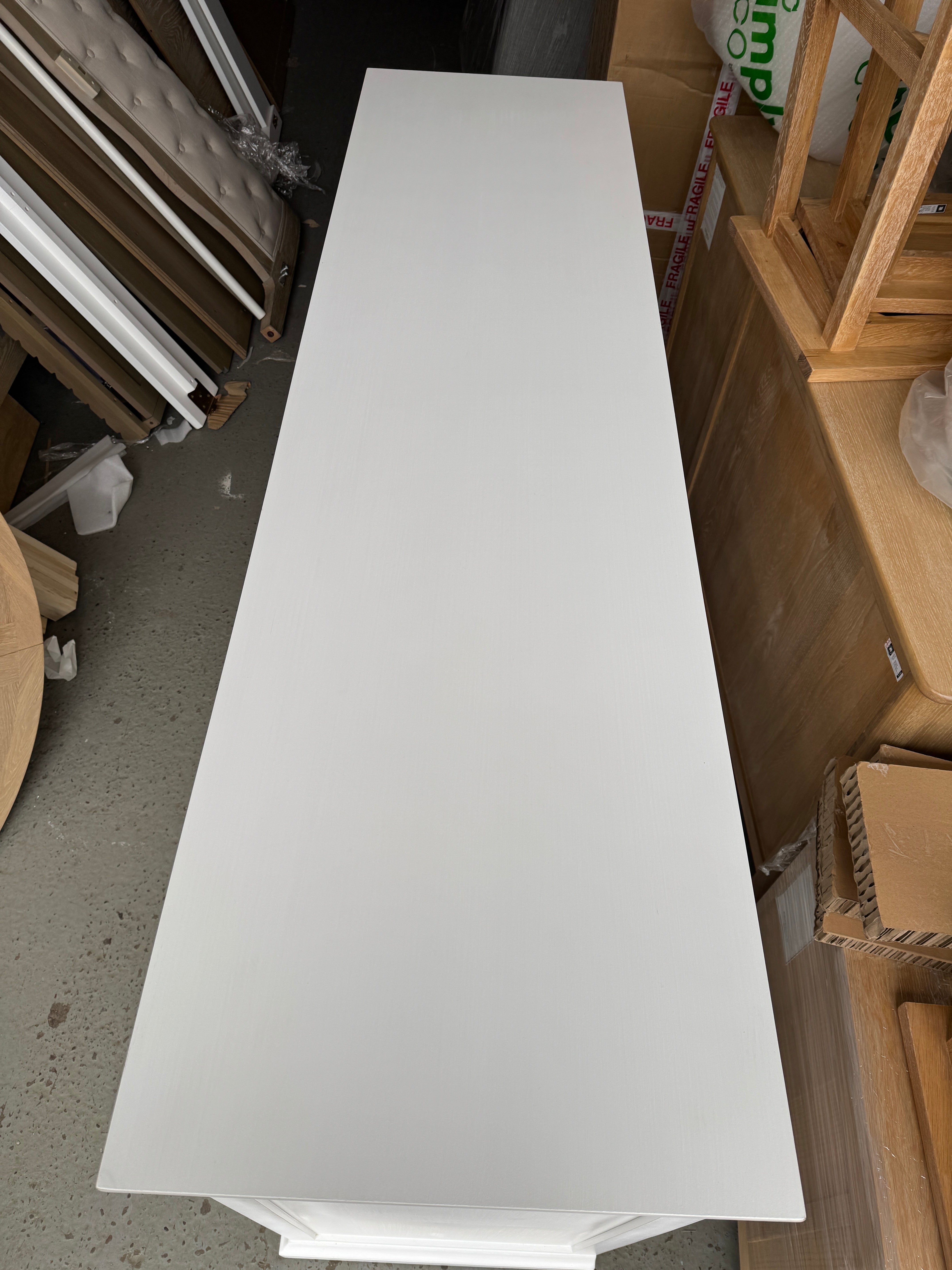 FAIRFORD SOFT WHITE
6 Drawer Large Chest Quality Furniture Clearance Ltd