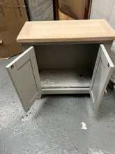 Load image into Gallery viewer, CHESTER DOVE GREY
Small Cupboard Quality Furniture Clearance Ltd
