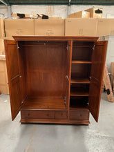 Load image into Gallery viewer, Winchcombe Dark Oak Triple Wardrobe Quality Furniture Clearance Ltd
