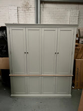 Load image into Gallery viewer, CHESTER DOVE GREY
Hideaway Media Unit Quality Furniture Clearance Ltd
