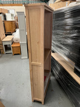 Load image into Gallery viewer, INGLESHAM WHITEWASH OAK
Large Bookcase Quality Furniture Clearance Ltd
