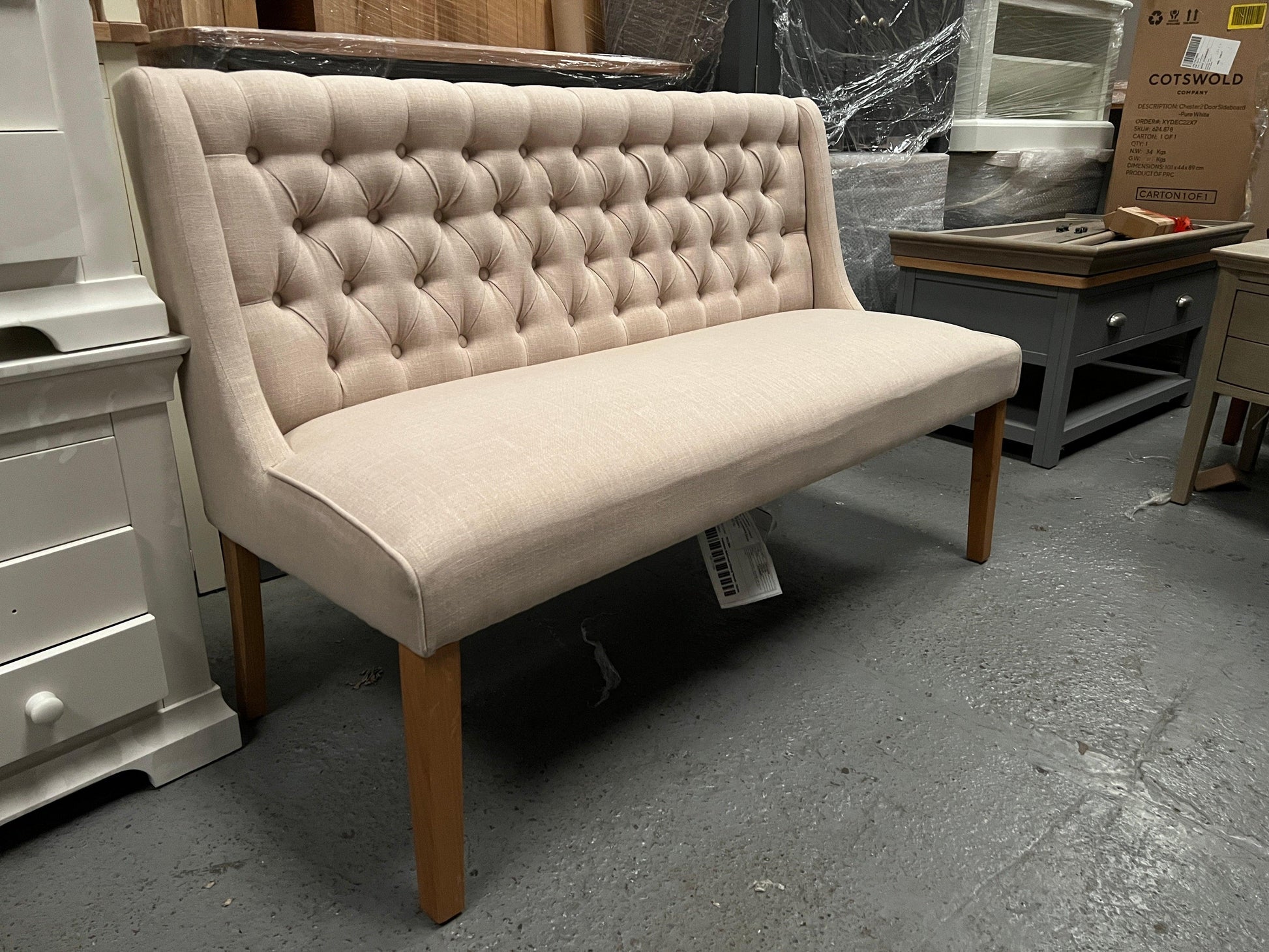 PADSTOW
Low Back Buttoned Bench - Stone Quality Furniture Clearance Ltd