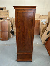Load image into Gallery viewer, Winchcombe Dark Oak Triple Wardrobe Quality Furniture Clearance Ltd
