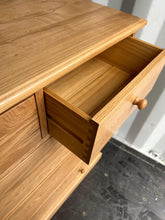Load image into Gallery viewer, Appleby Light Oak 2 over 3 Chest of Drawers Quality Furniture Clearance Ltd
