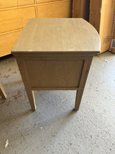 Load image into Gallery viewer, Set of 2 WINCHCOMBE SMOKED OAK 2 Drawer Bedside Tables Quality Furniture Clearance Ltd
