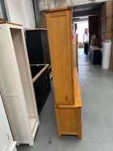 Load image into Gallery viewer, OAKLAND RUSTIC OAK
TV and Media Storage Unit Quality Furniture Clearance Ltd
