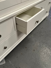 Load image into Gallery viewer, CHANTILLY WARM WHITE
Grand Triple Wardrobe Quality Furniture Clearance Ltd
