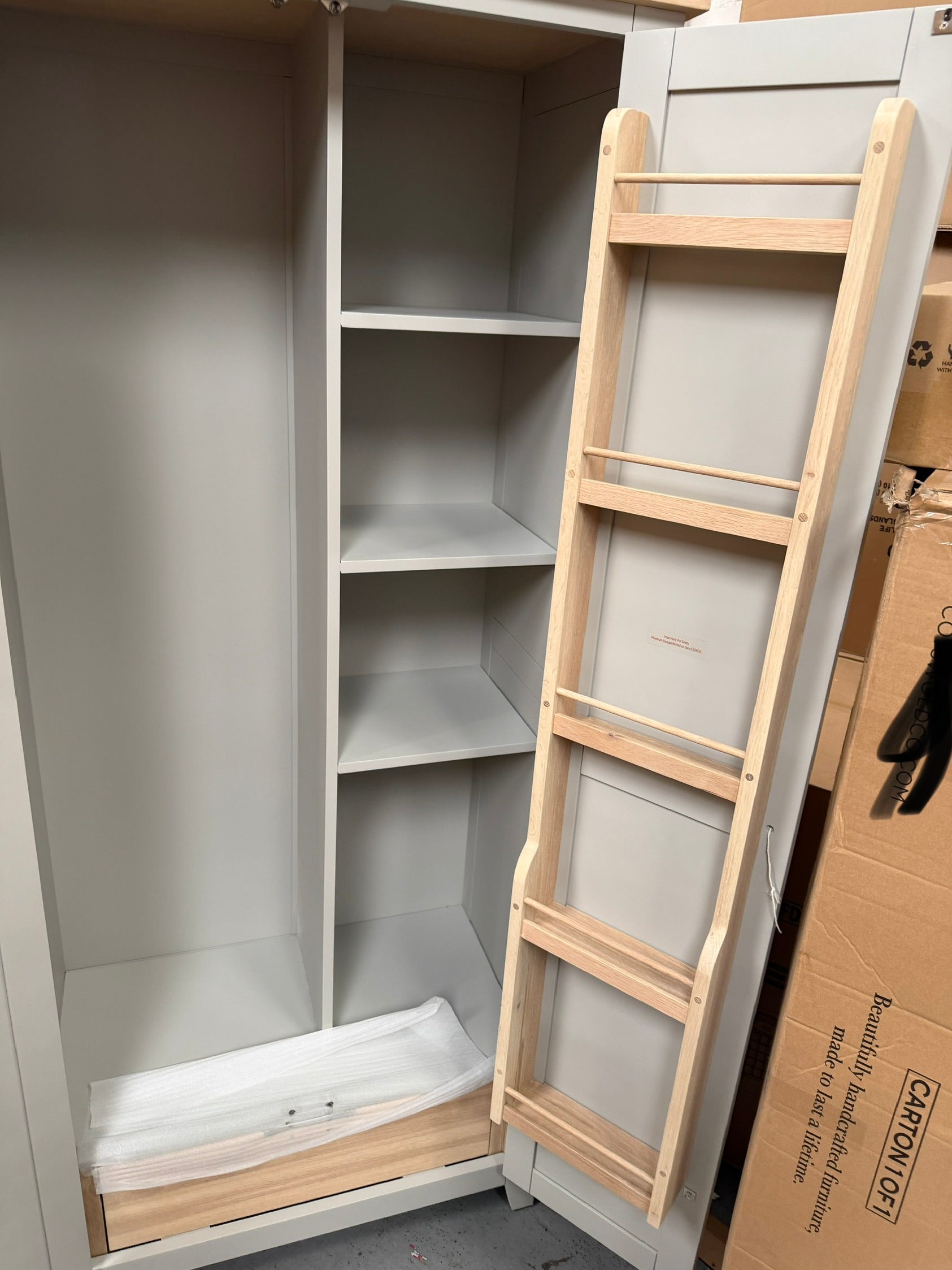 CHESTER DOVE GREY
Utility Cupboard Quality Furniture Clearance Ltd