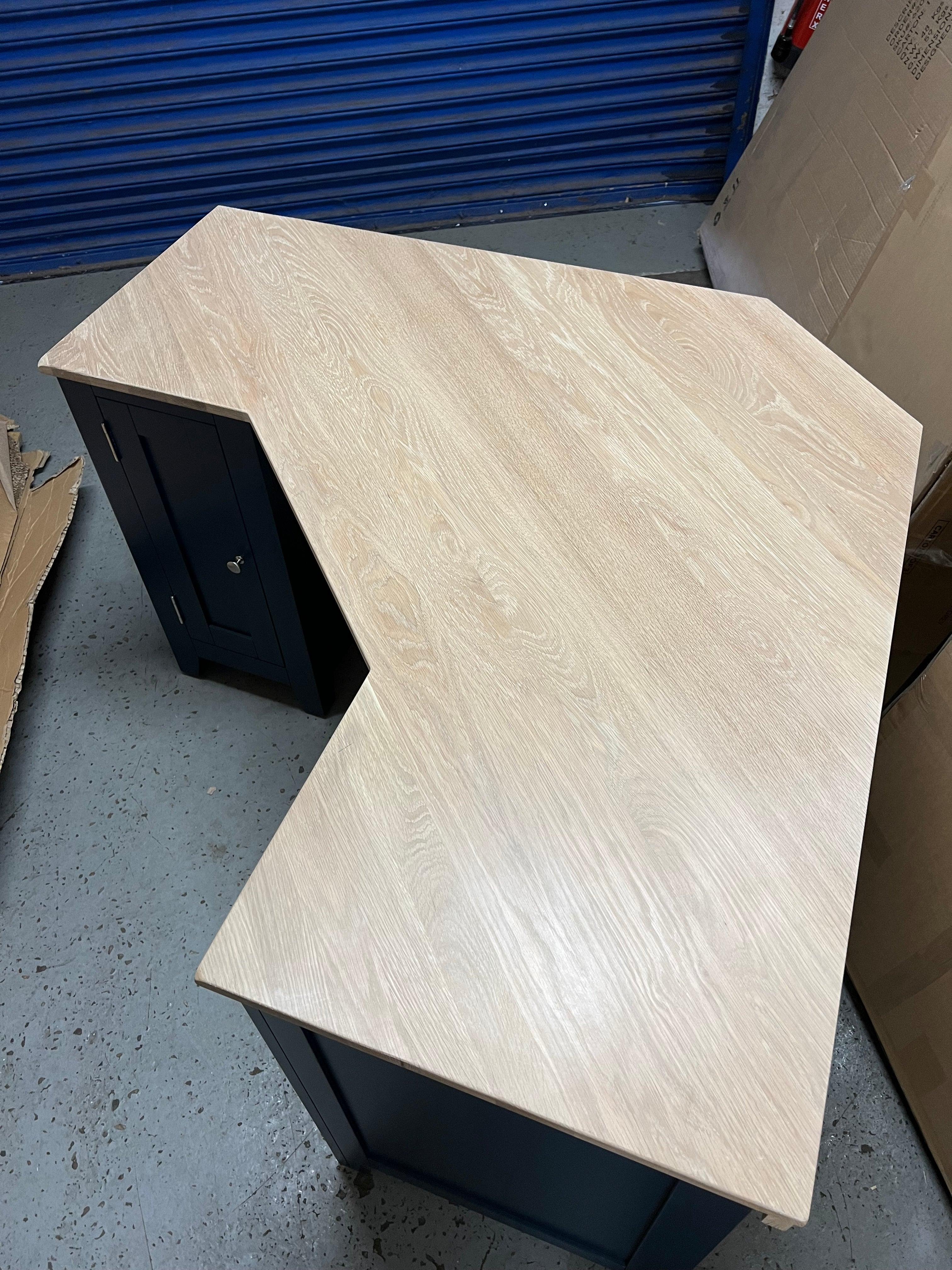 CHESTER MIDNIGHT BLUE
Corner Desk Quality Furniture Clearance Ltd
