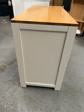 Load image into Gallery viewer, CHALFORD WARM WHITE
Cupboard Quality Furniture Clearance Ltd
