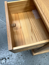 Load image into Gallery viewer, Set of 2 APPLEBY LIGHT OAK 3 Drawer Bedside Tables Quality Furniture Clearance Ltd
