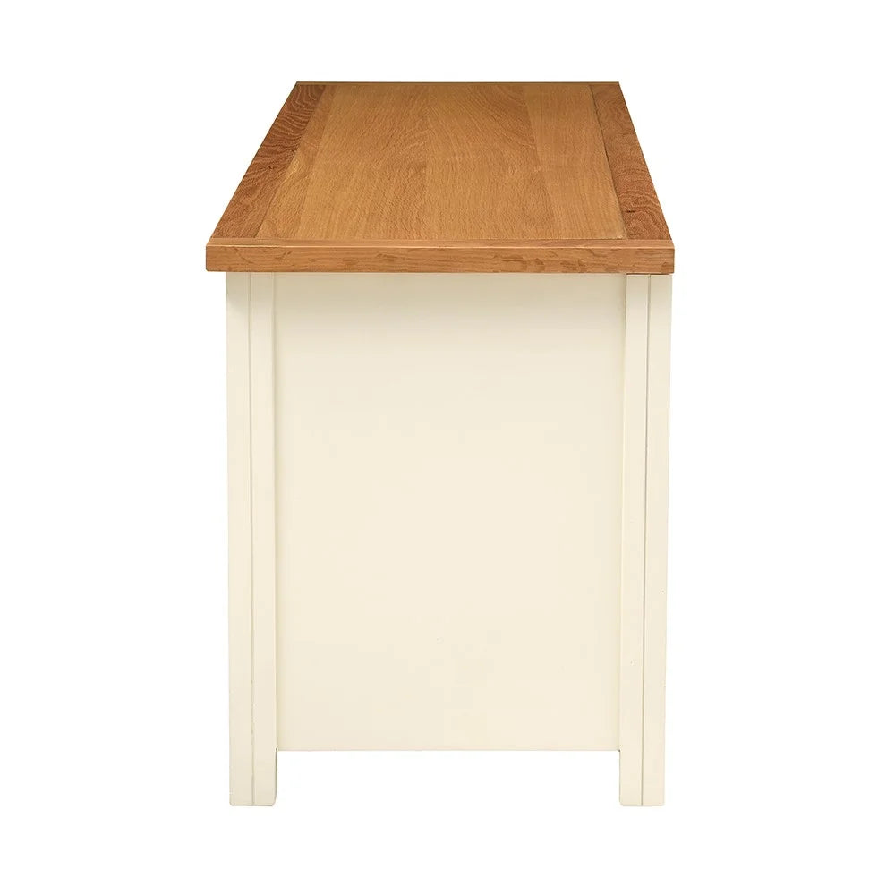 SIMPLY COTSWOLD CLASSIC CREAM
Blanket Box Quality Furniture Clearance Ltd