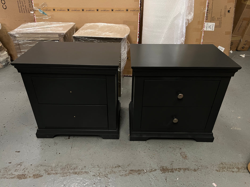 CHANTILLY DUSKY BLACK
Set of 2 Jumbo Bedside Tables - Quality Furniture Clearance Ltd