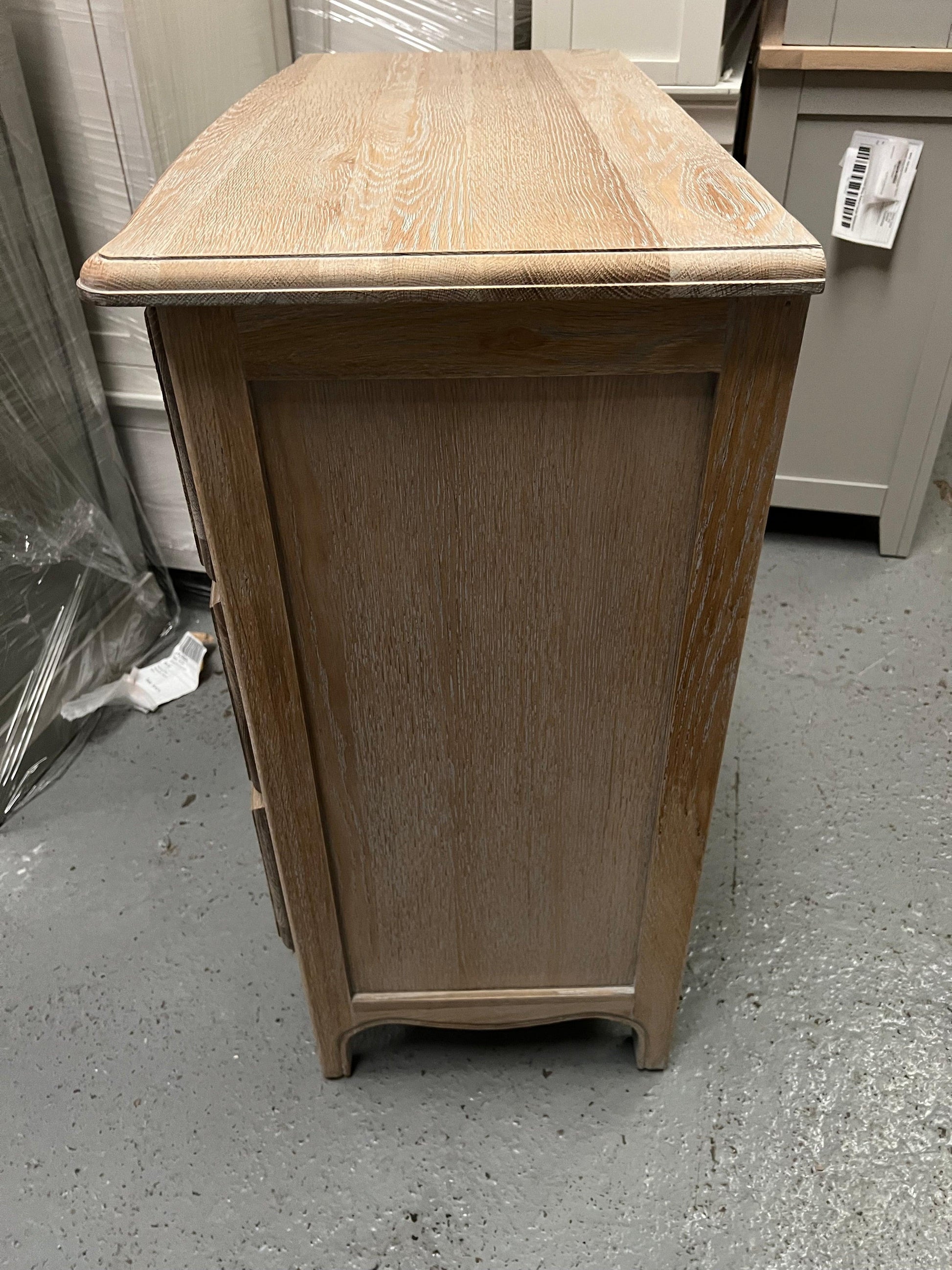 CAMILLE LIMEWASH OAK
3 Drawer Chest Quality Furniture Clearance Ltd