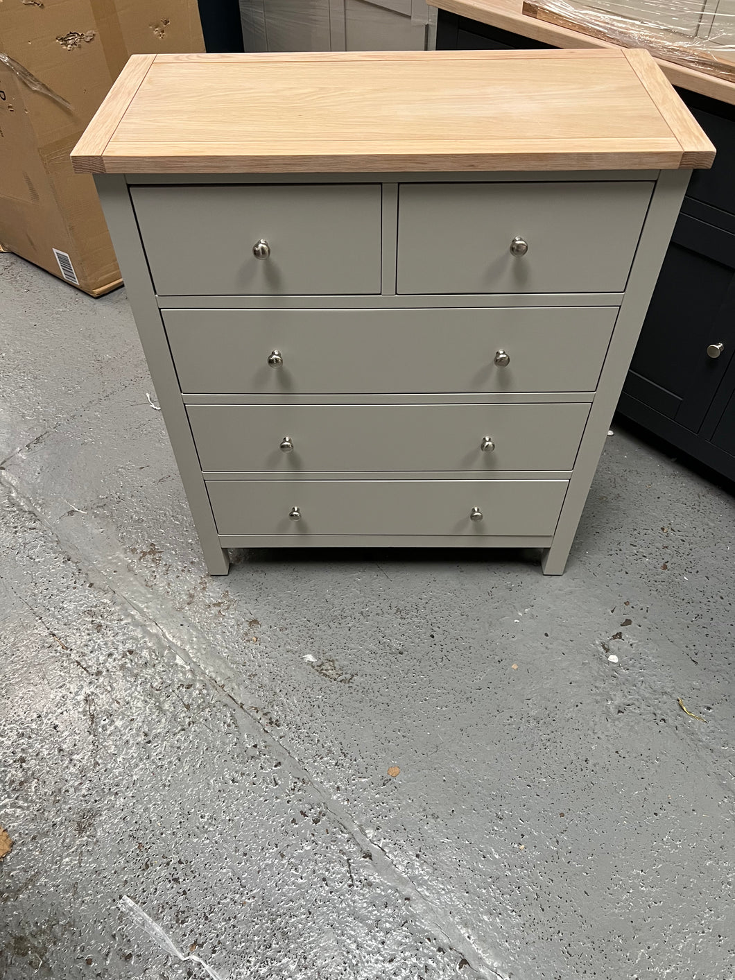 SIMPLY COTSWOLD PEBBLE GREY
2 over 3 chest of drawers Quality Furniture Clearance Ltd