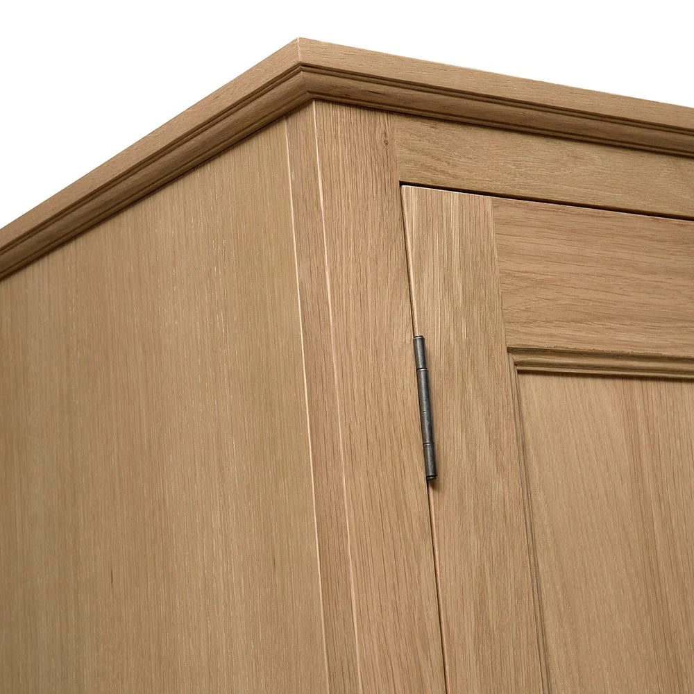 ELKSTONE MELLOW OAK
Triple Wardrobe Quality Furniture Clearance Ltd