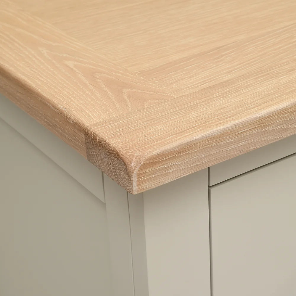 CHESTER LIMESTONE
5 Drawer Chest Quality Furniture Clearance Ltd