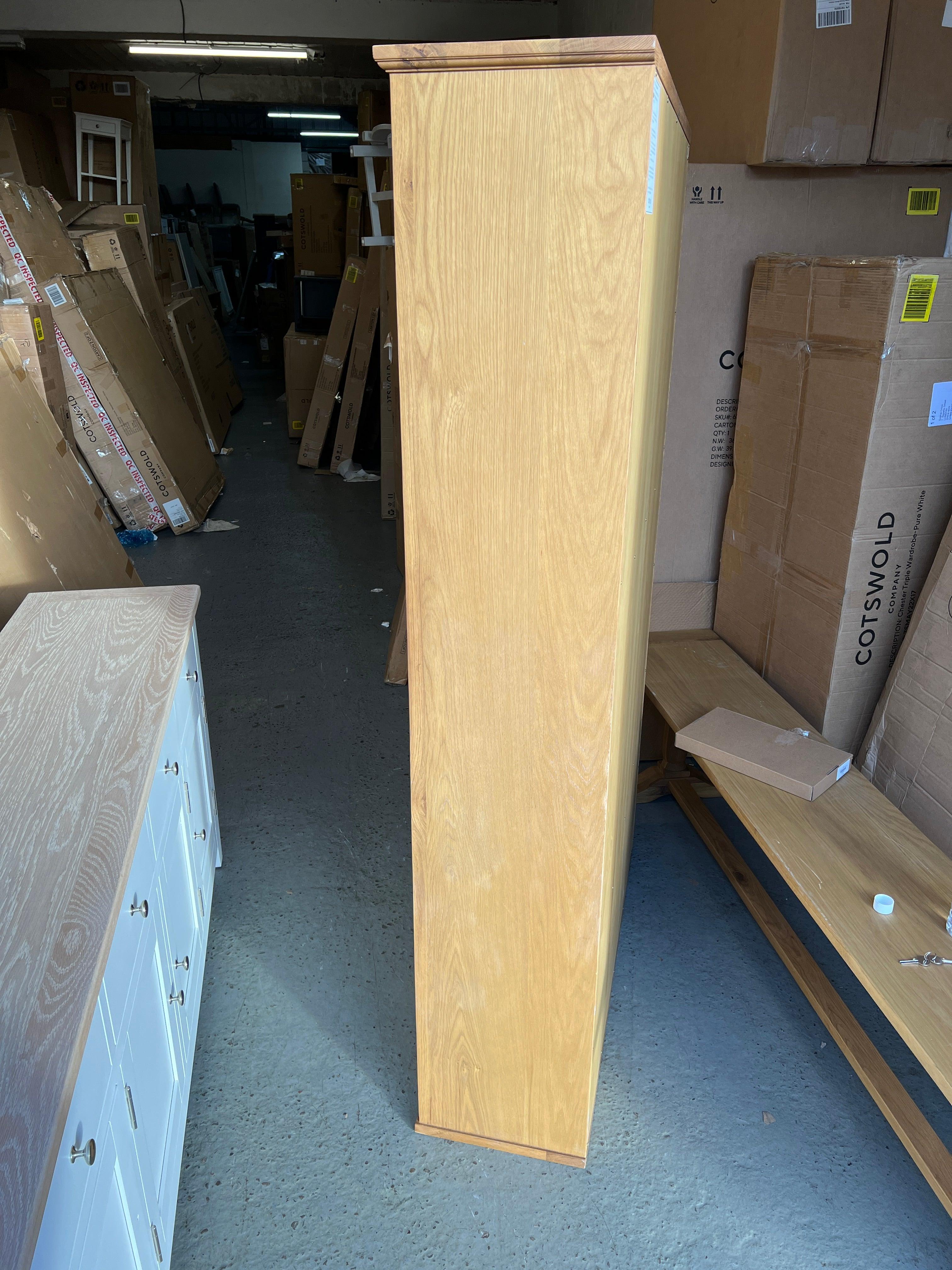 ELKSTONE MELLOW OAK
Large Bookcase Quality Furniture Clearance Ltd