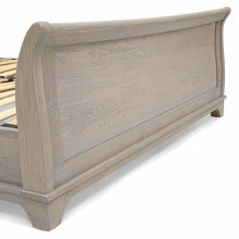 Load image into Gallery viewer, WINCHCOMBE SMOKED OAK 5ft Kingsize Sleigh Bed Quality Furniture Clearance Ltd

