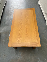 Load image into Gallery viewer, Oakland Rustic Oak Coffee Table with Drawers furniture delivered 
